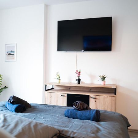 #412 Komfortable, Stilvolle Wohnung Fuer 6 Personen Mülheim an der Ruhr Kültér fotó